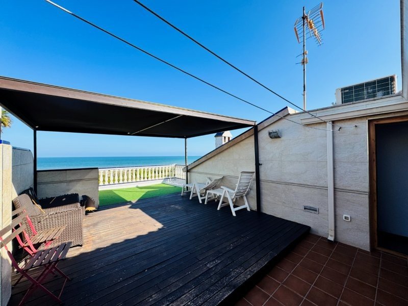 o_1jlm1qfoiujrqa216naea41boc3g