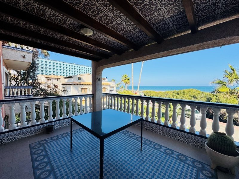 o_1jlm1qfoiv3f15gs9uo19u34fj3b