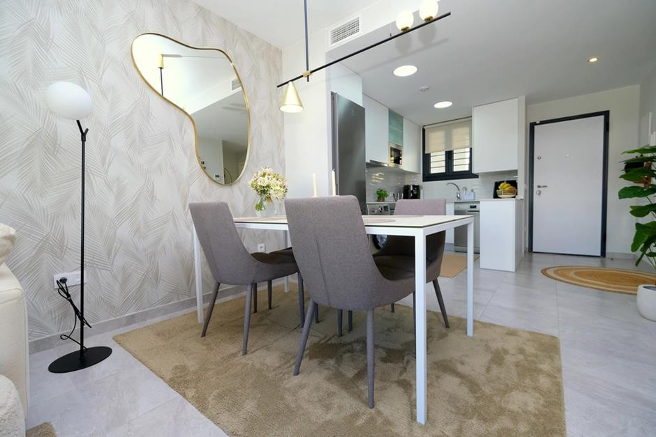 o_1jmrb0kor1qga10he6eq1lam11cn2g Apartment in Villamartin, Alicante
