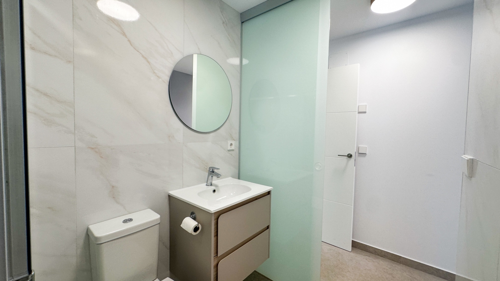 o_1jmsrorvr1t2215bt1mbp12nd1v6k47 Apartment in Orihuela Costa, Alicante