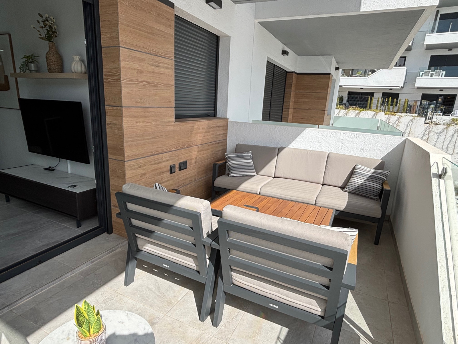 o_1jn7cla902k1a1m1dpt1c391grv1o Apartment in Villamartin, Alicante