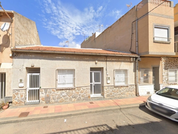 Town House for sale in Los Alcazares