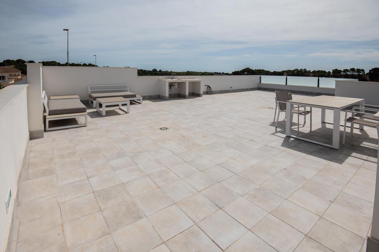 1300