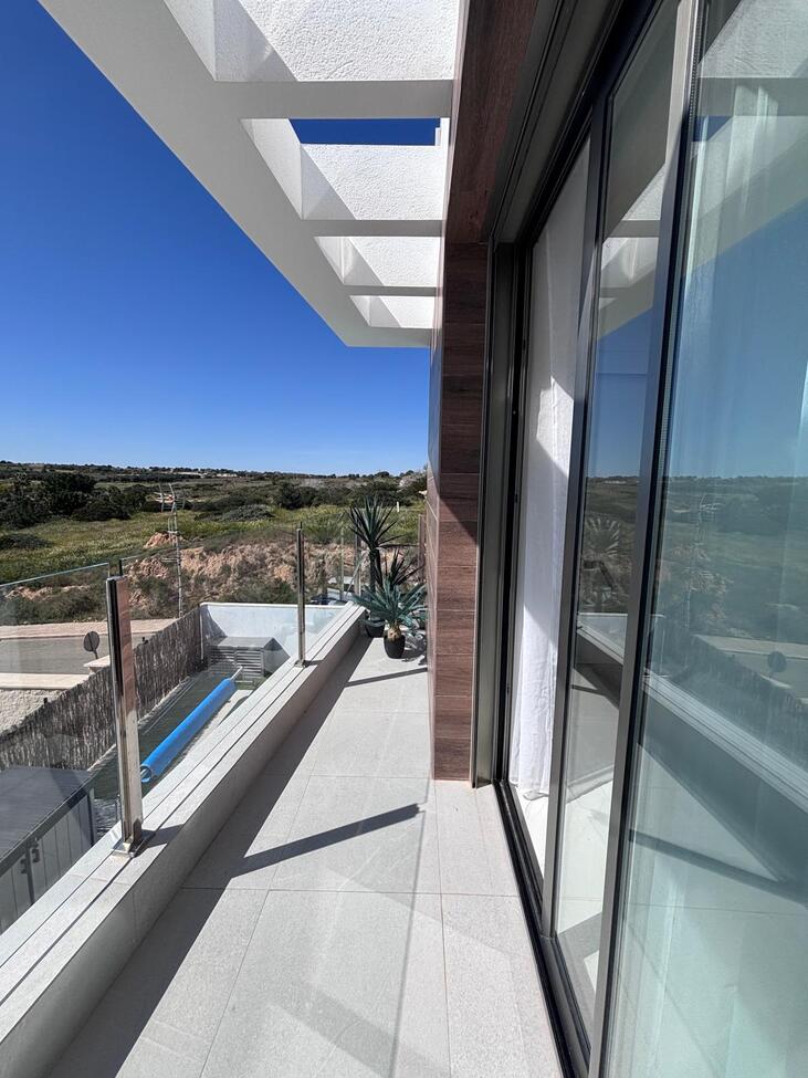 villa-villamartin-spsdx223-89 Villa in Villamartin, Alicante