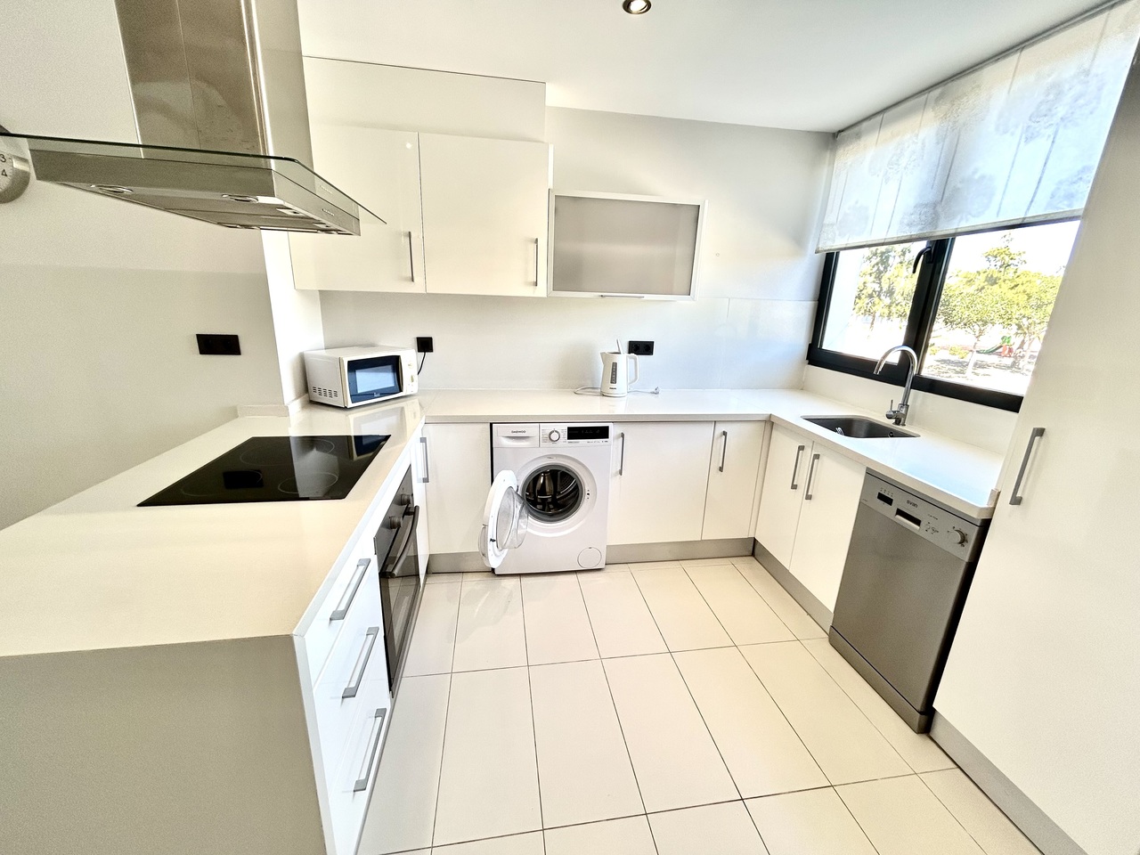 0d7c2640b9934729dee5_xlarge Apartment in Villamartin, Alicante