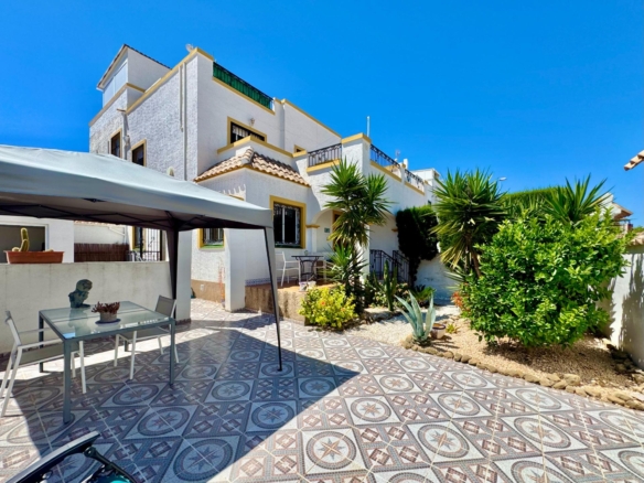 Town House for sale in Orihuela Costa