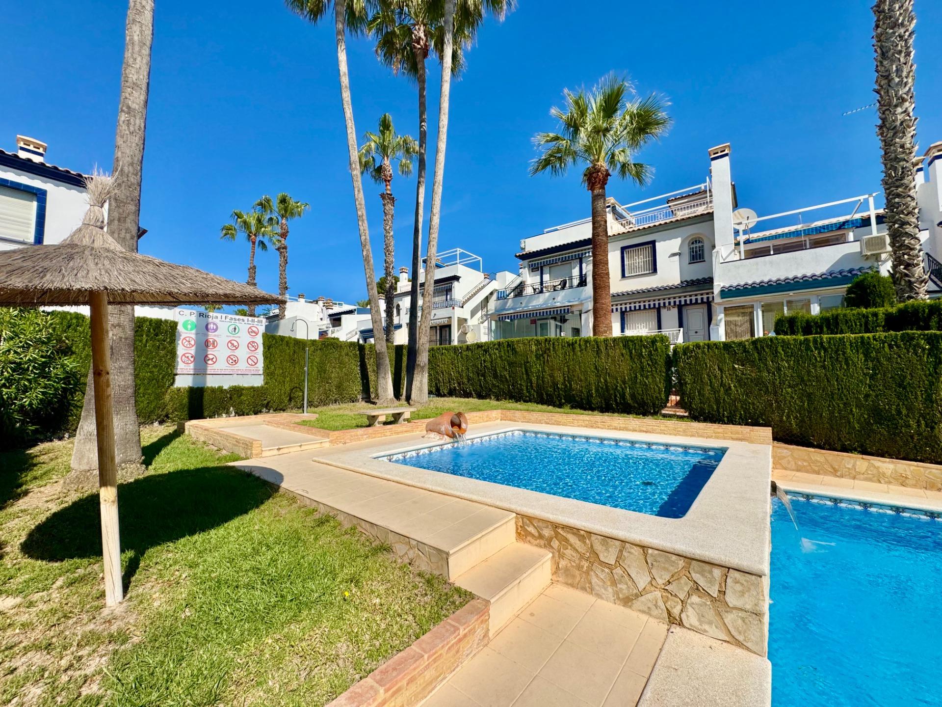 1-33 Bungalow in Orihuela Costa, Alicante