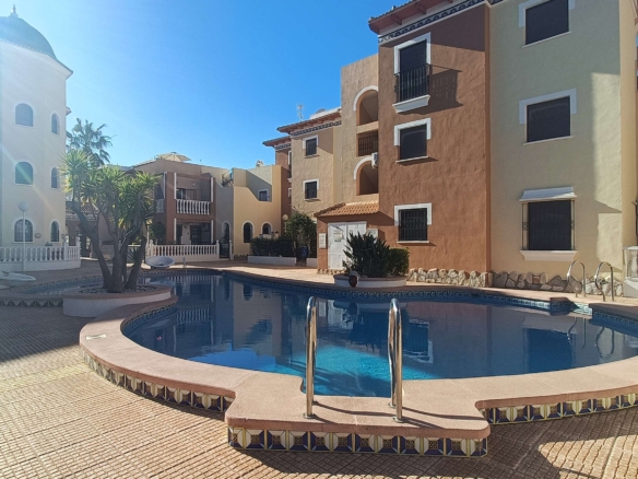 Apartment for sale in Los AlcÃ¡zares