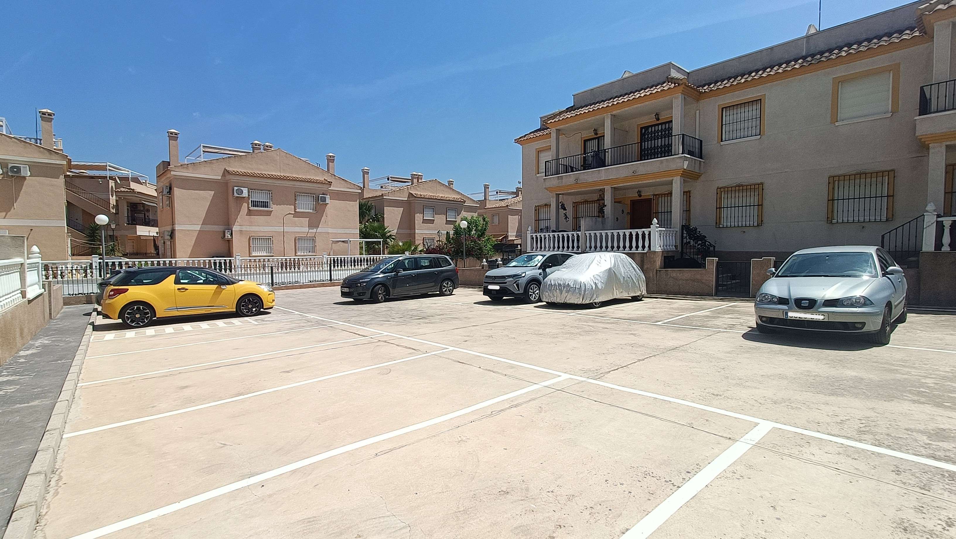 13434_410767_050526111948_28 Apartment in Algorfa – Montemar, Alicante