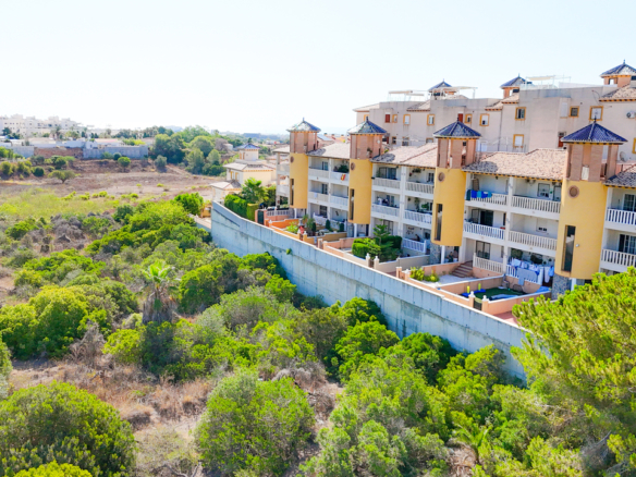 Apartment for sale in Cabo Roig