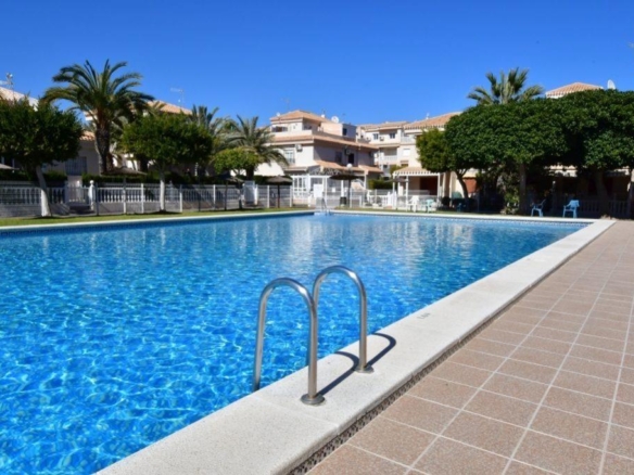 Bungalow for sale in Orihuela Costa