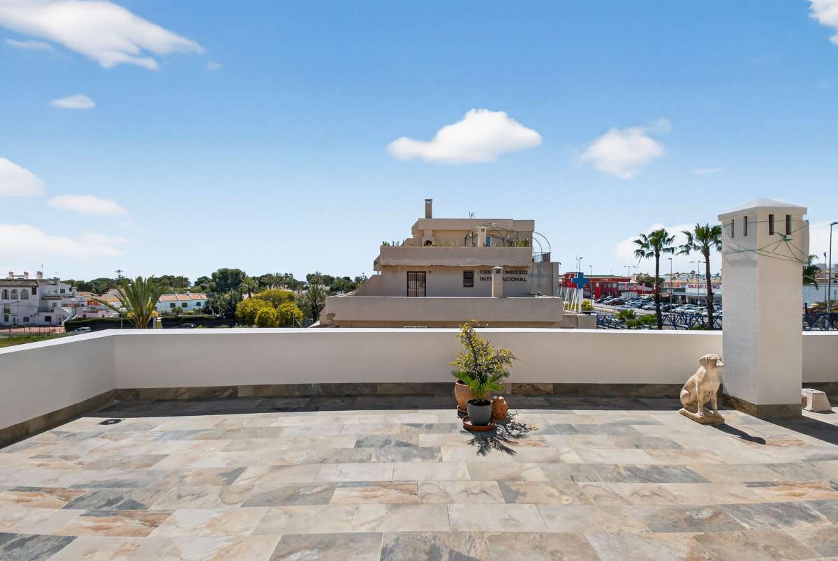 20260401094737000000_DSC02710 Apartment in Punta Prima, Alicante