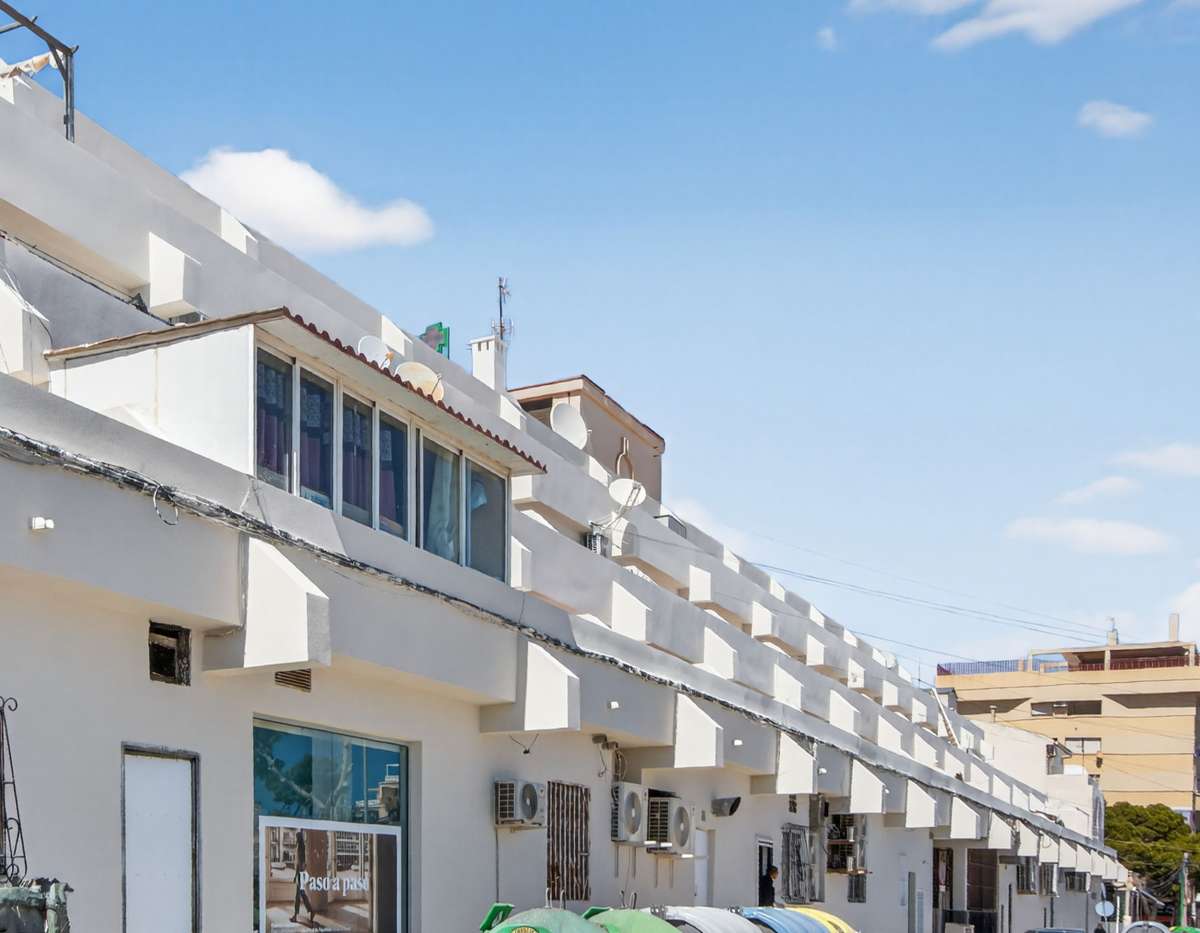 20260401094737000000_DSC02735 Apartment in Punta Prima, Alicante