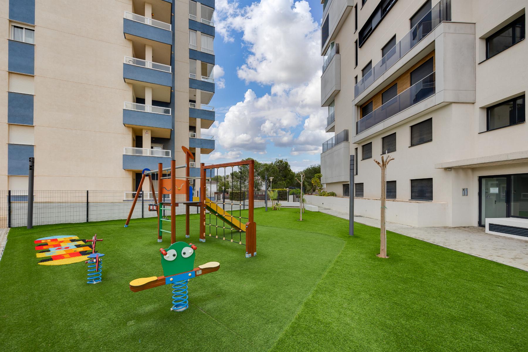 2260_o_1jo19lhb31s7p5c51rq717rc1e3a1q Penthouse in Orihuela Costa, Alicante