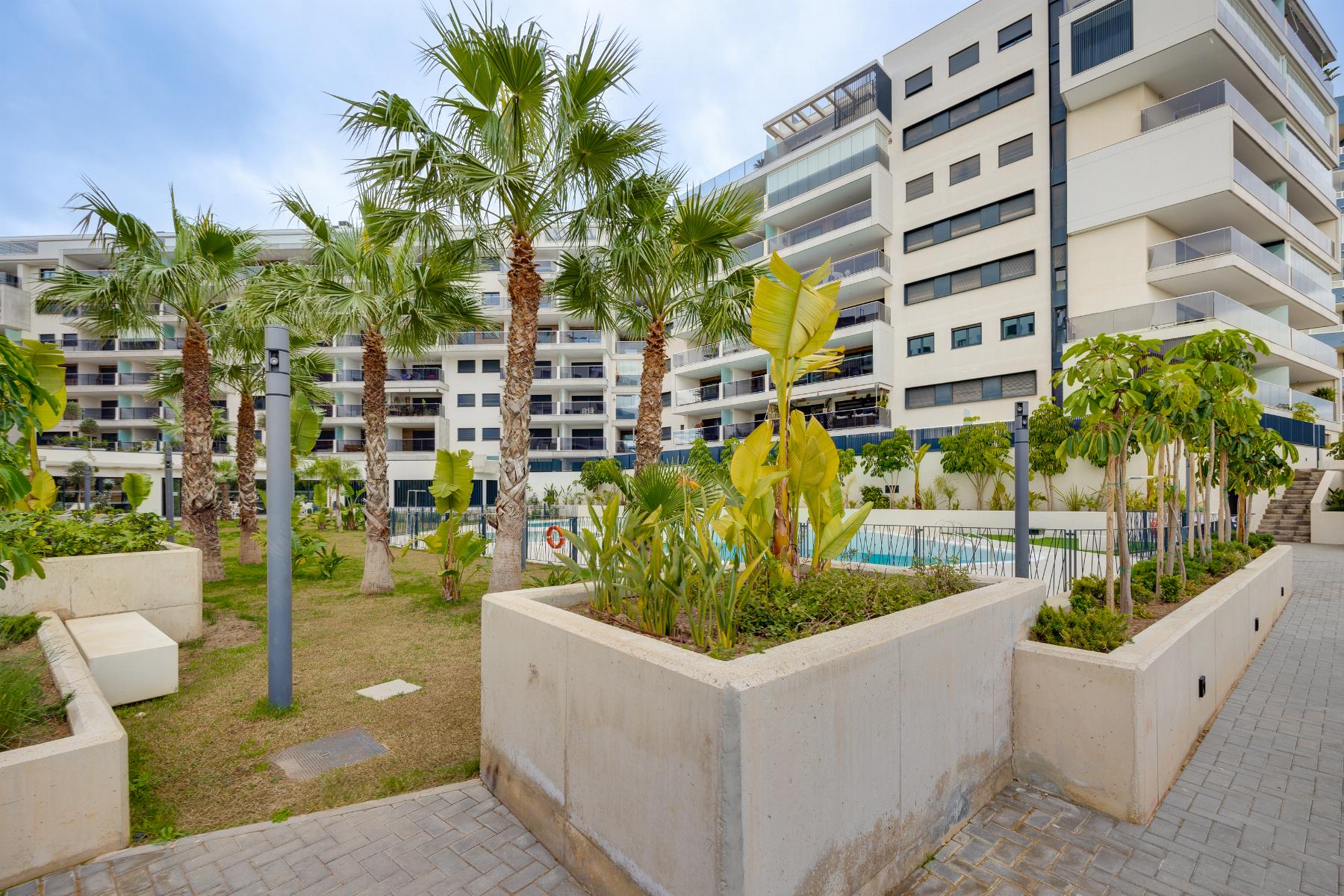 2260_o_1jo19lhb413eghkb1k7sd7q1cgp2p Penthouse in Orihuela Costa, Alicante