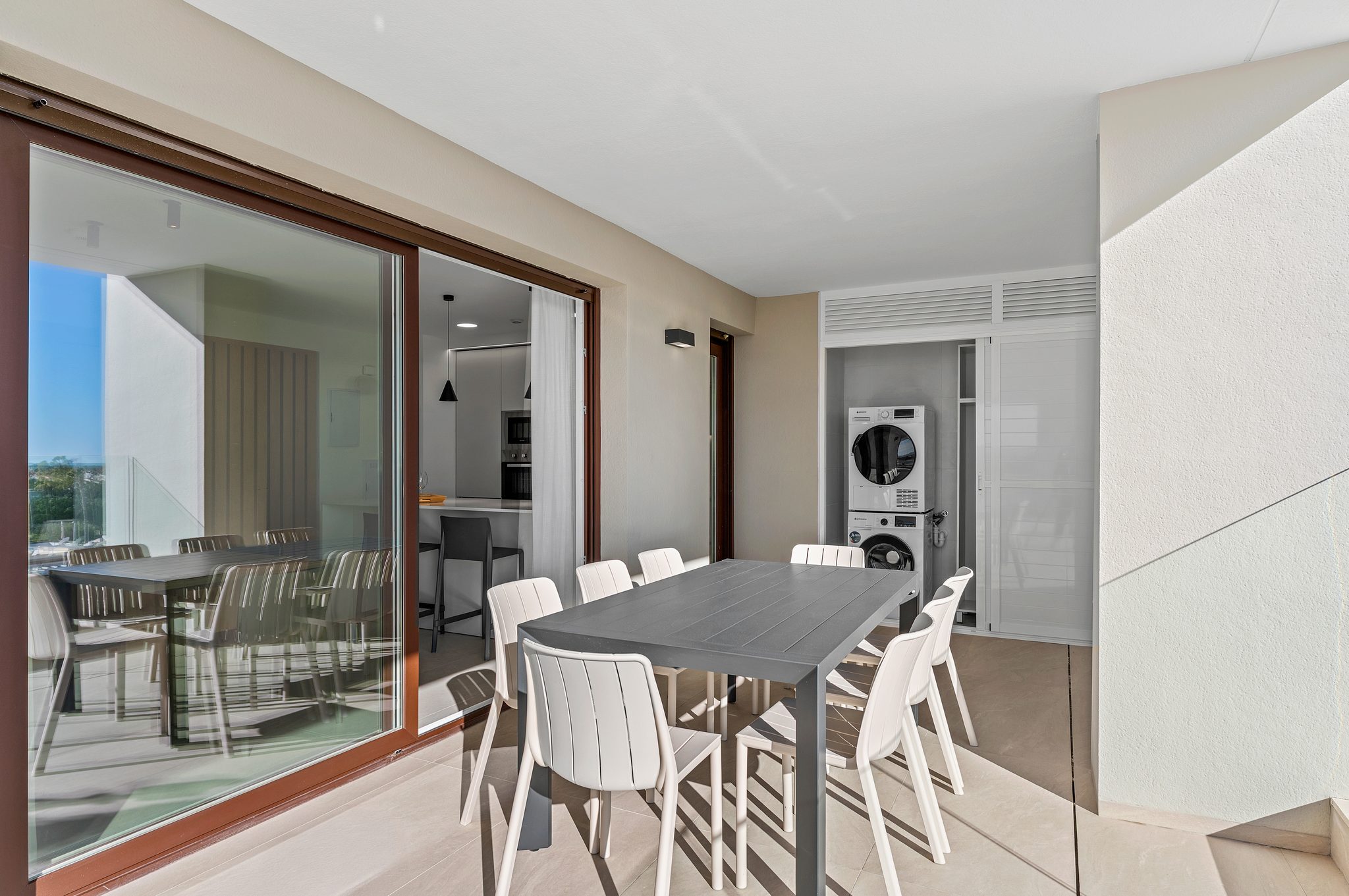 27 Luxury Key Ready Apartment with Tourist Licence in Los Alcázares