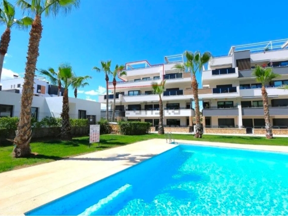 Penthouse for sale in Orihuela Costa