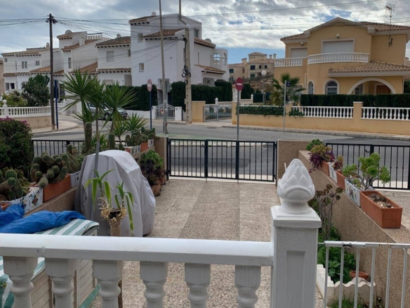 Villa for sale in Orihuela Costa