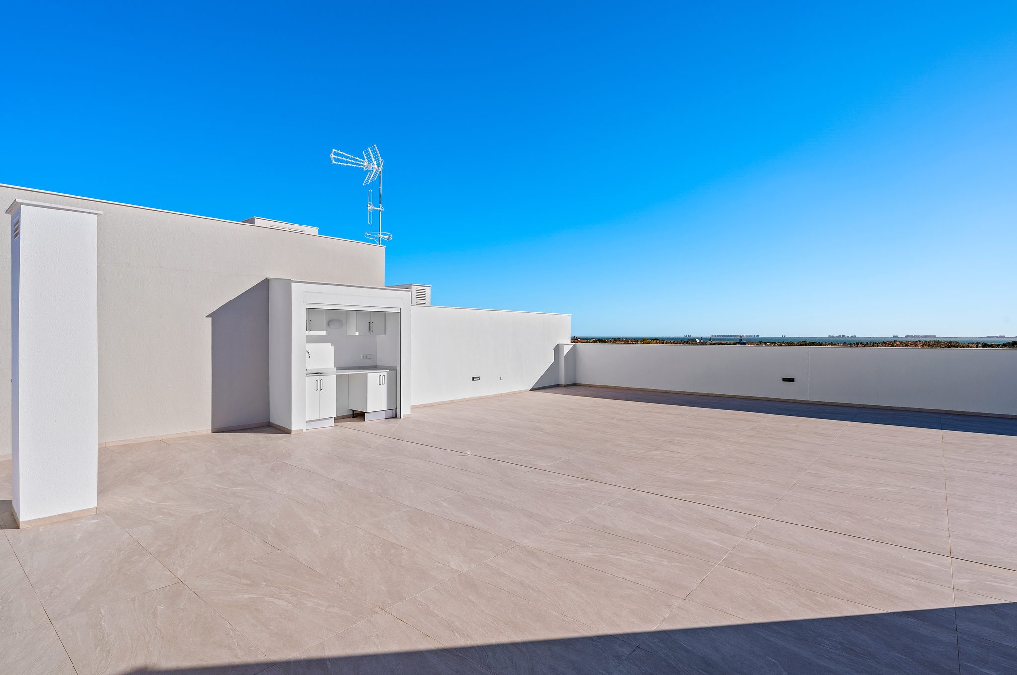 31 Luxury Key Ready Apartment with Tourist Licence in Los Alcázares