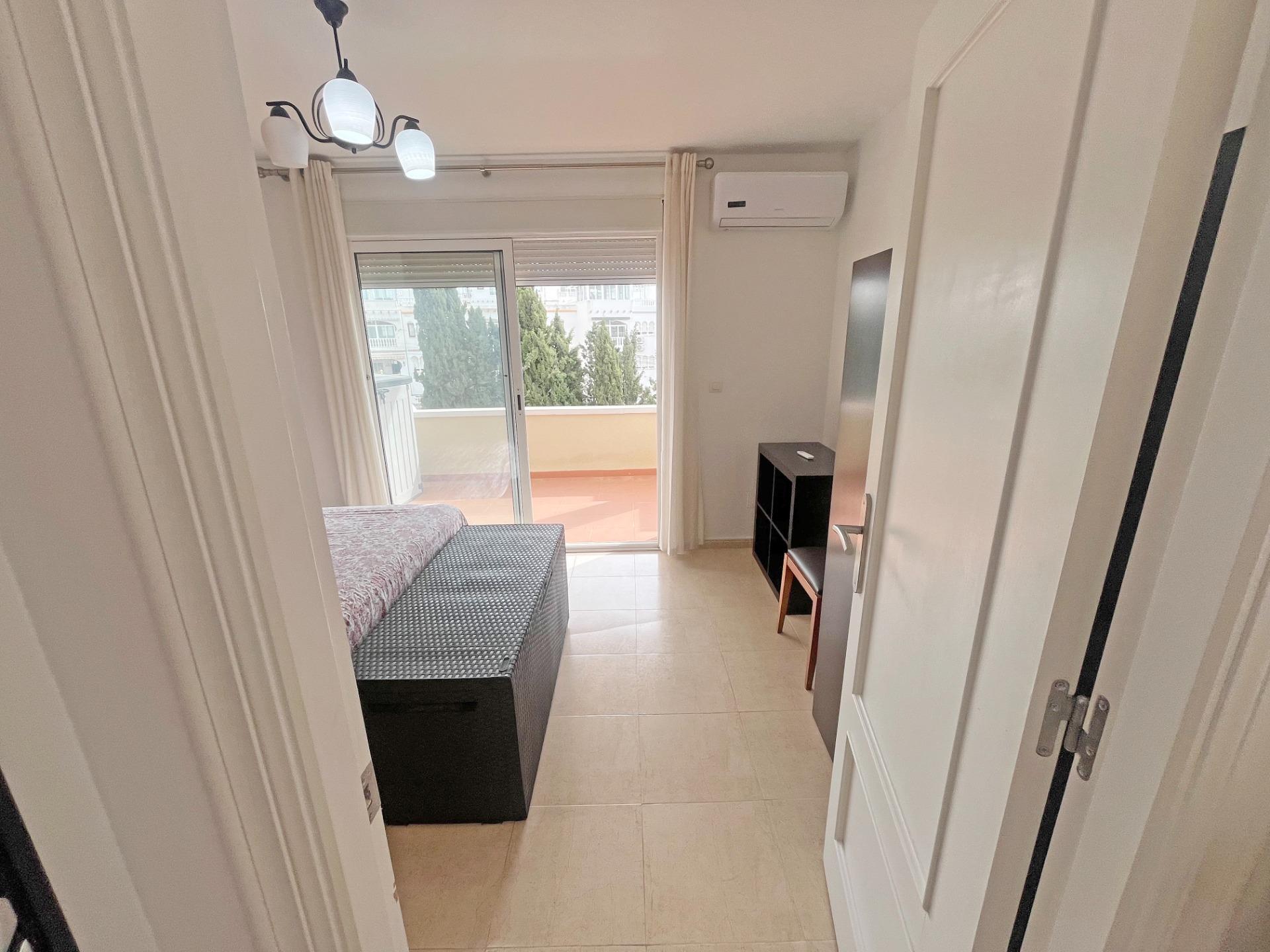 38-9 Duplex in San Miguel de Salinas, Alicante