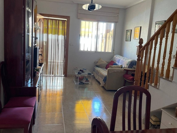 Town House for sale in Santiago de la Ribera