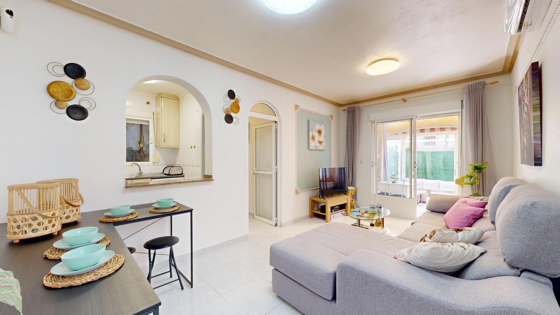 4-11 Semi Detached in San Miguel de Salinas, Alicante