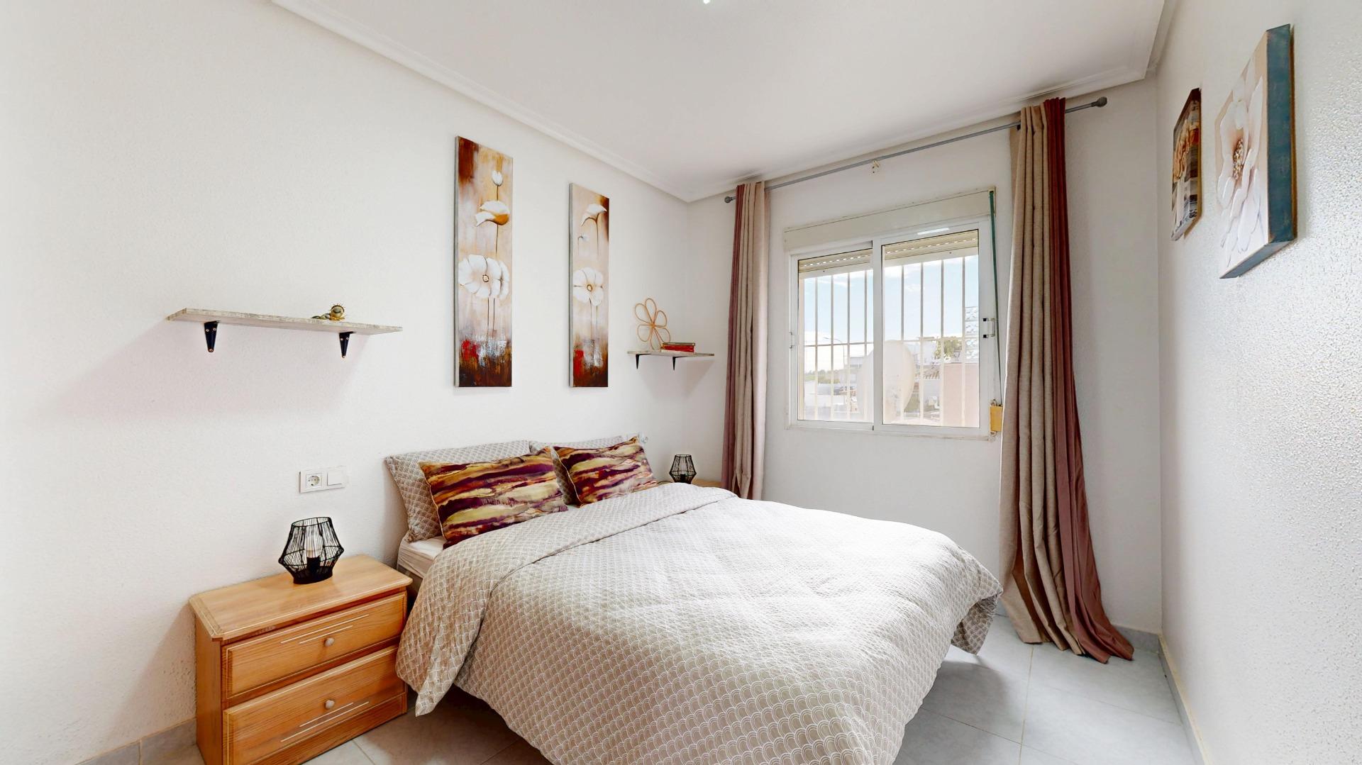 4-40 Semi Detached in San Miguel de Salinas, Alicante