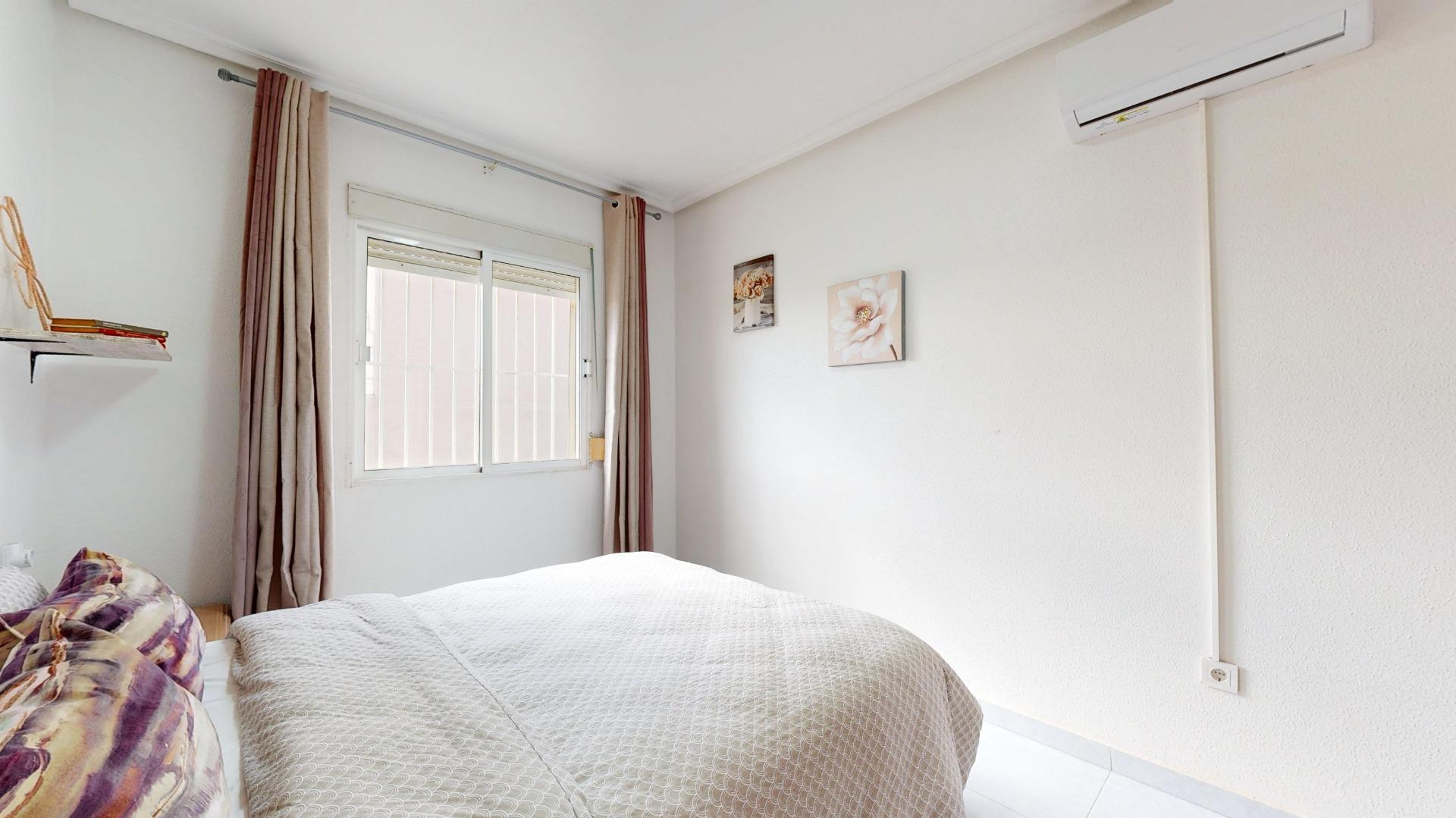 4-41 Semi Detached in San Miguel de Salinas, Alicante