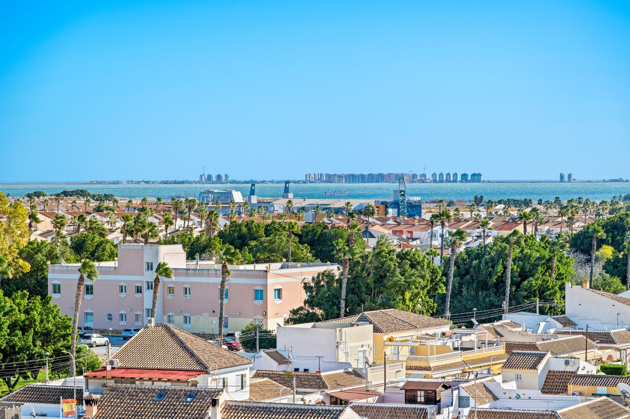 41 Luxury Key Ready Apartment with Tourist Licence in Los Alcázares