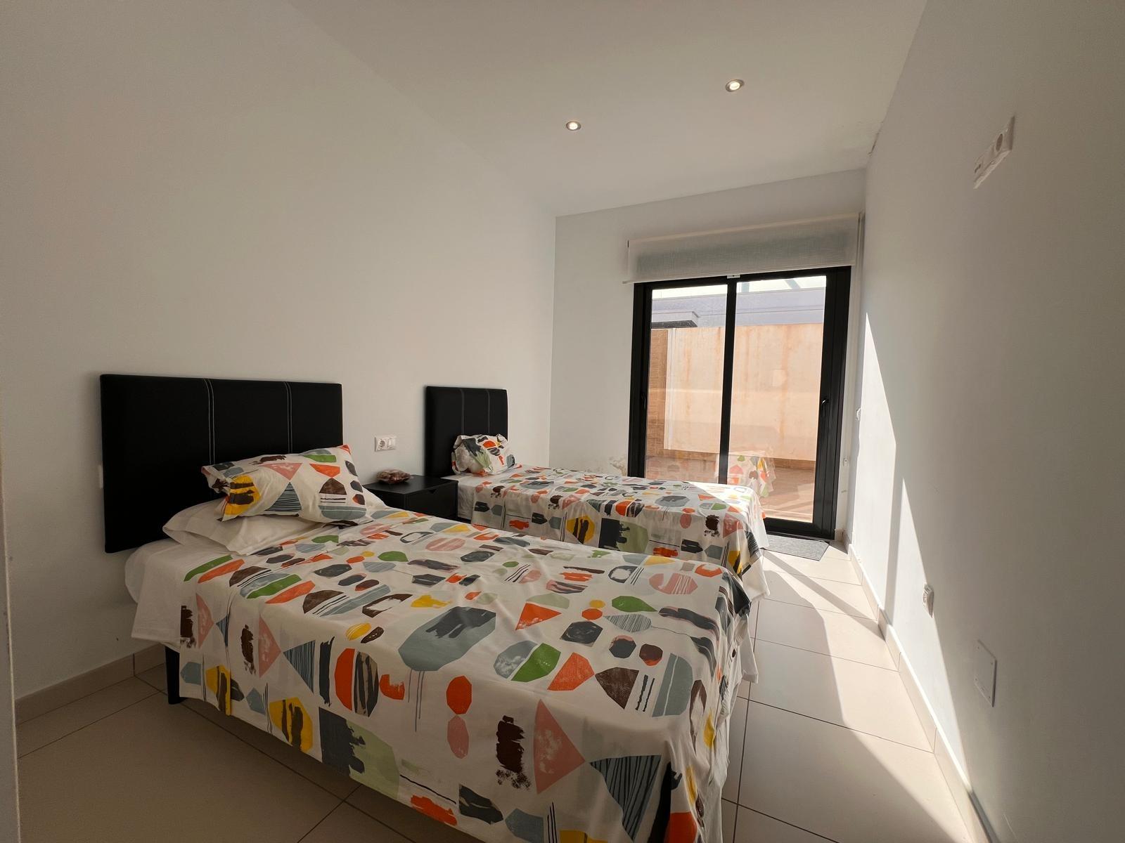 5-26 Villa in Orihuela Costa, Alicante