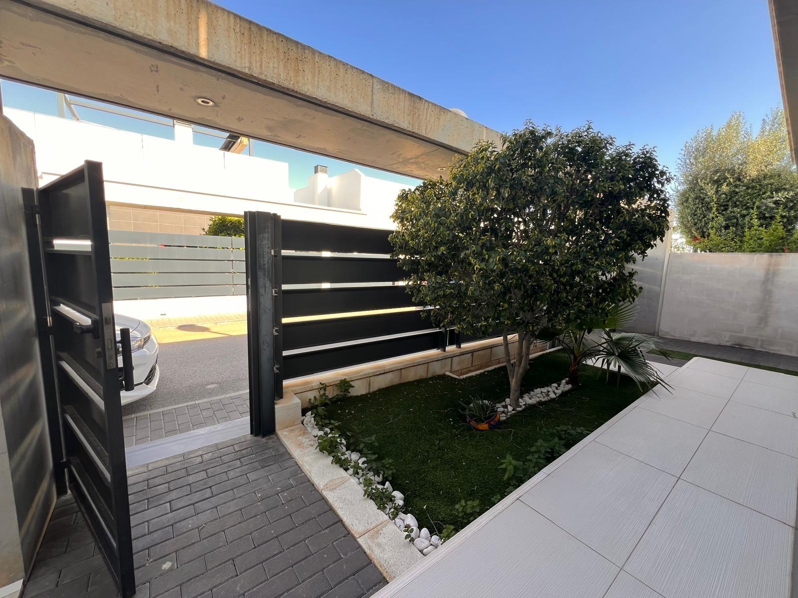 5-7 Villa in Orihuela Costa, Alicante