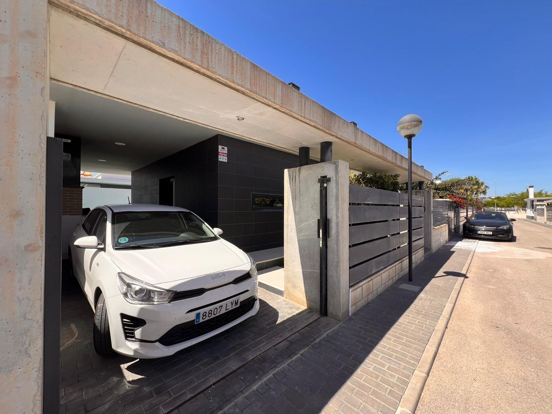 5-8 Villa in Orihuela Costa, Alicante