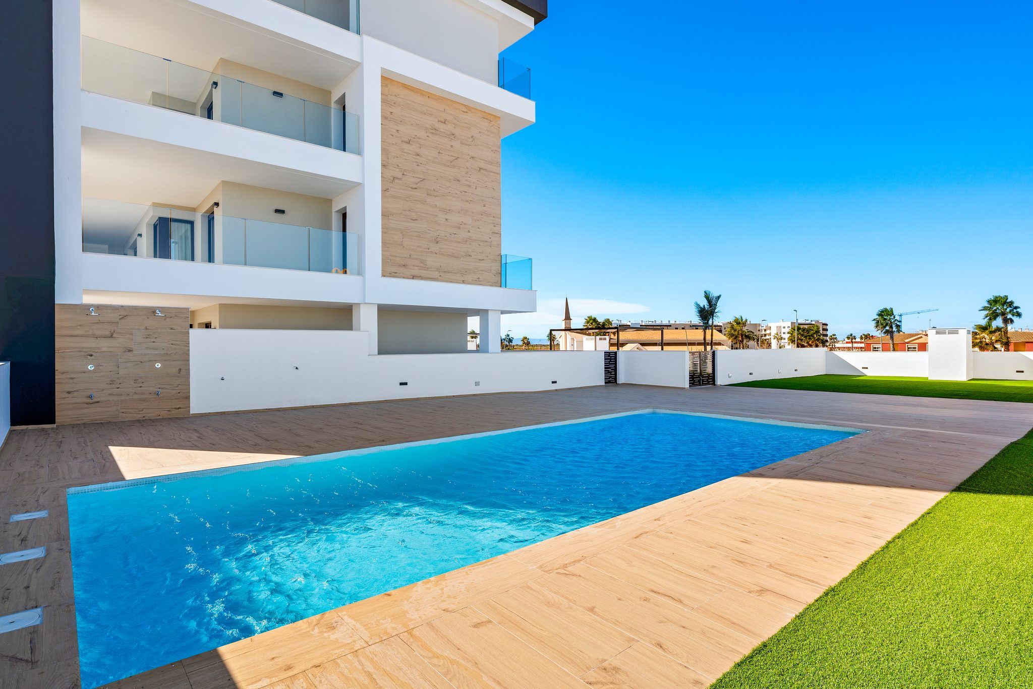 5 Luxury Key Ready Apartment with Tourist Licence in Los Alcázares