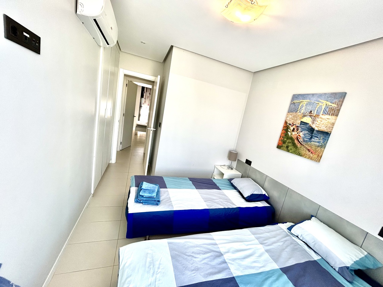 66f1cb622dd9800b4961_xlarge Apartment in Villamartin, Alicante