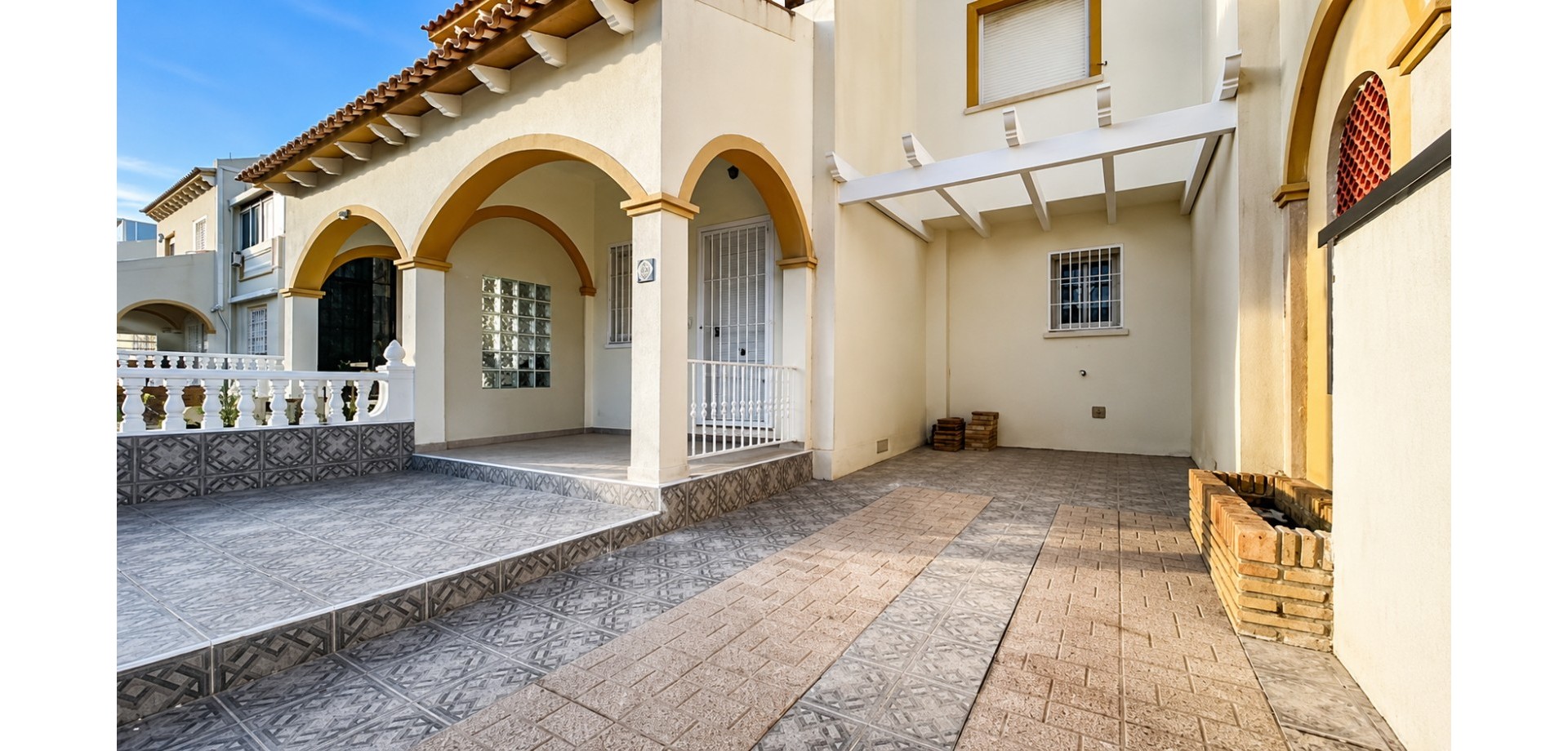 742127_xl.jpg Town House for sale in Orihuela Costa