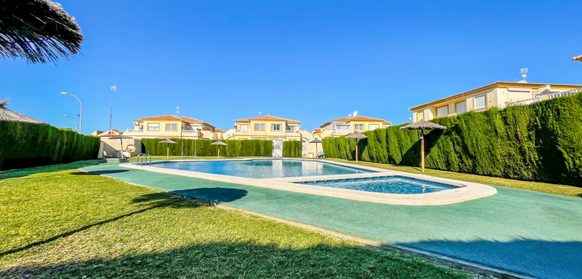 742317_xl Bungalow in Orihuela Costa, Alicante