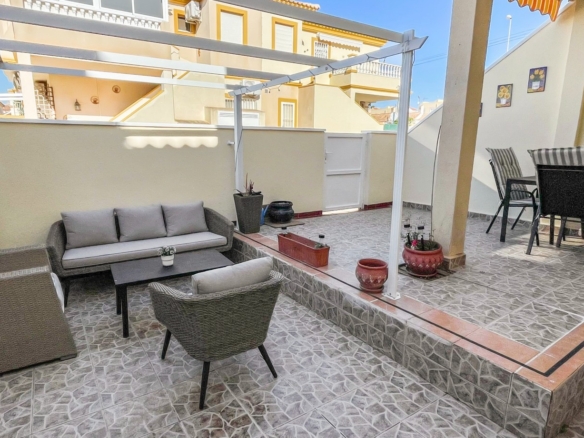 Bungalow for sale in Orihuela Costa