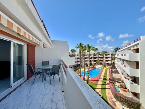 Apartment for sale in Orihuela Costa