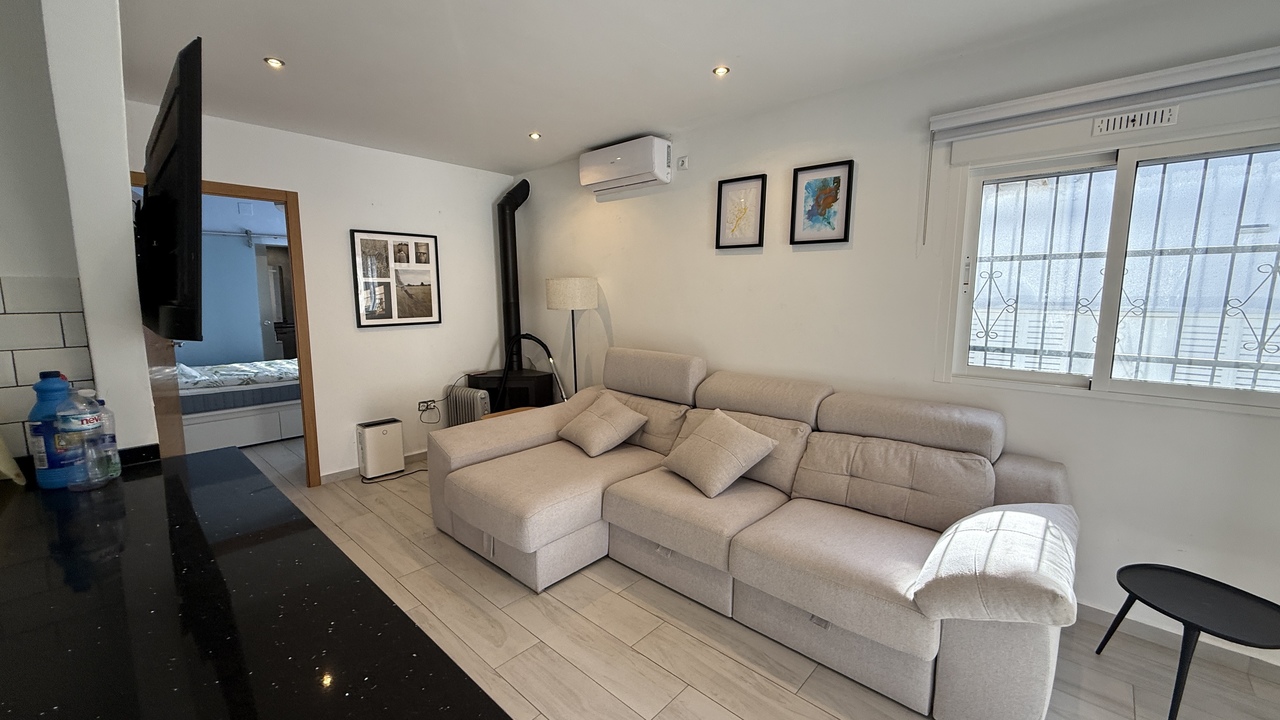 IMG_1975_xlarge Villa in Villamartin, Alicante