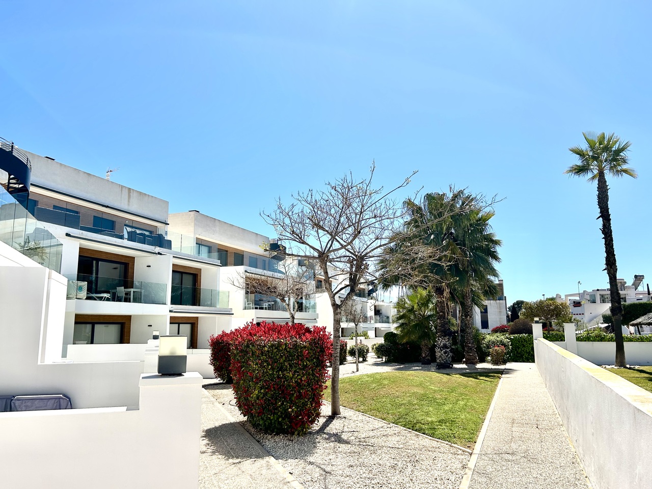 c4d2399d50db7eef2475_xlarge Apartment in Villamartin, Alicante