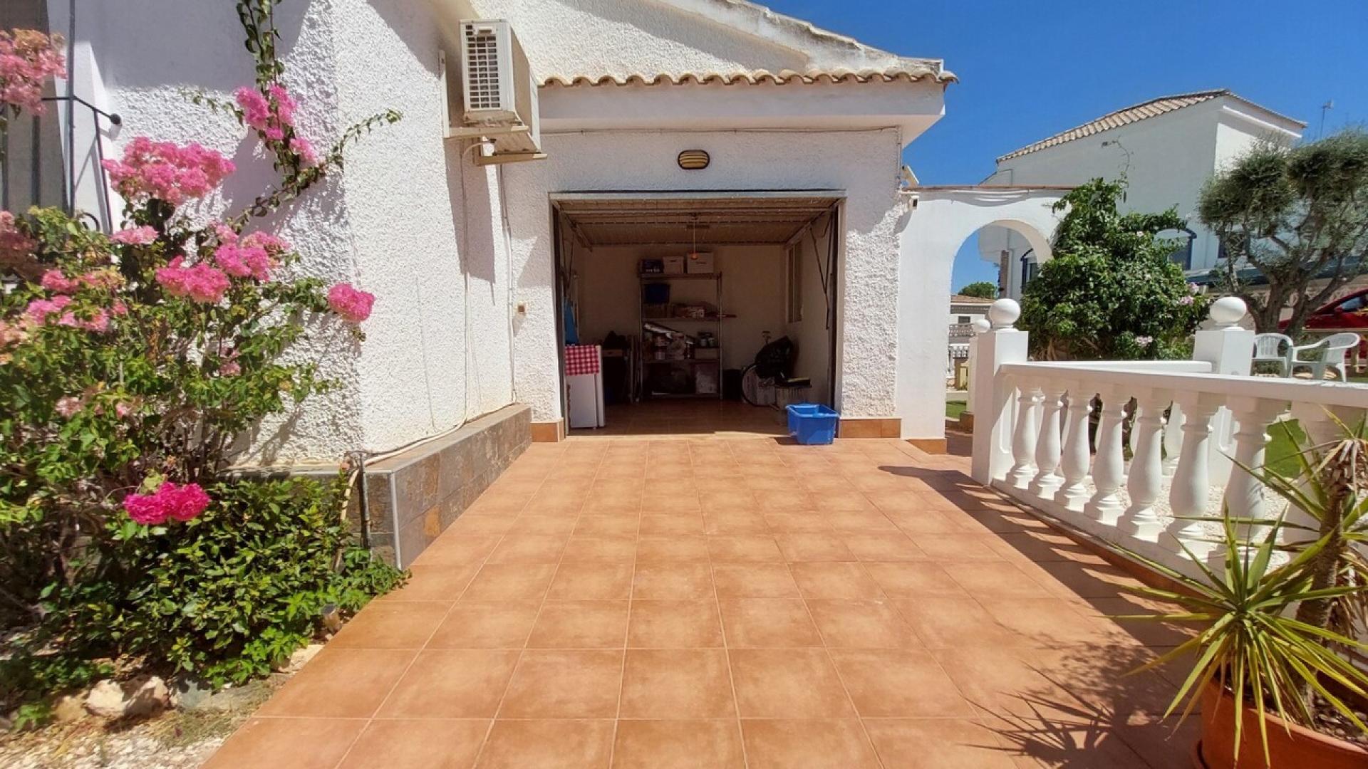 g_apjg8hrheqa55kde0ym7 Villa in Camposol, Alicante