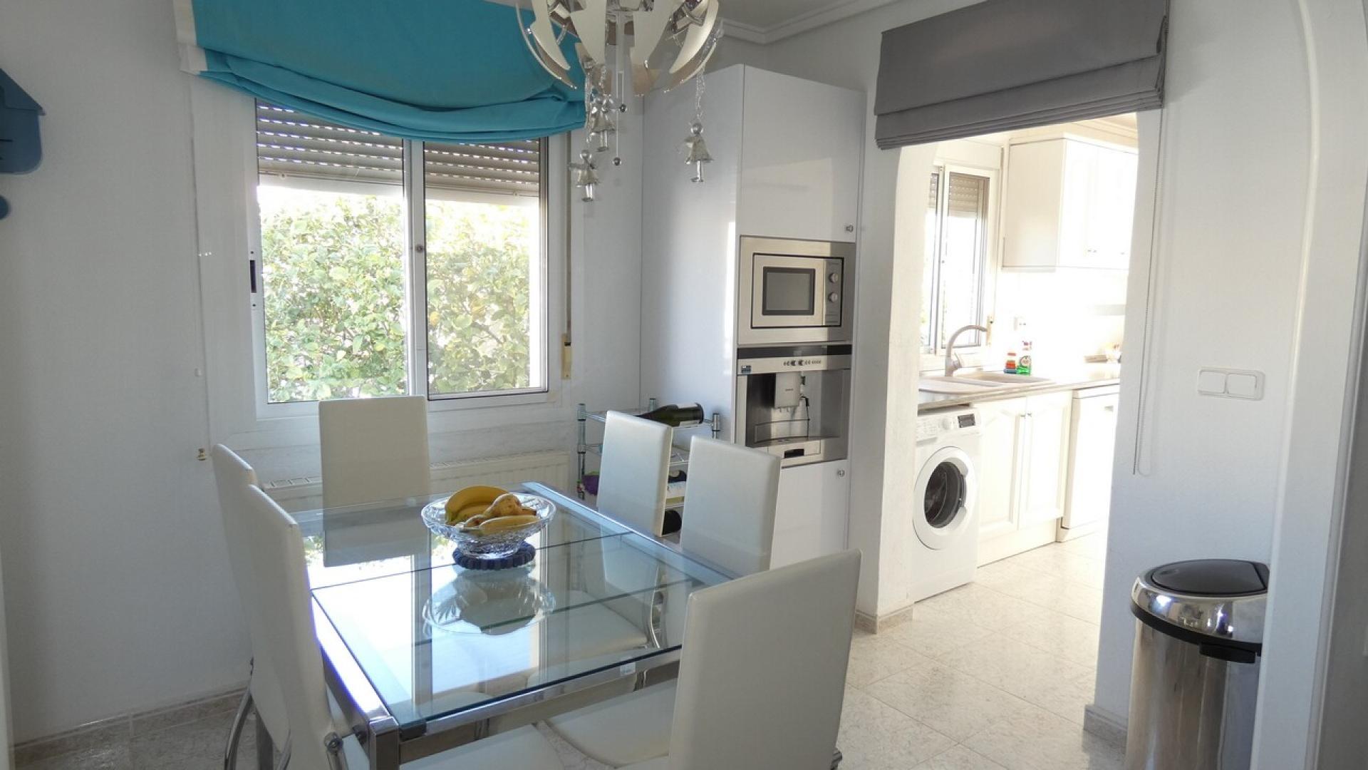 g_ibjfbgfysptz2ab3bht4 Villa in Camposol, Alicante