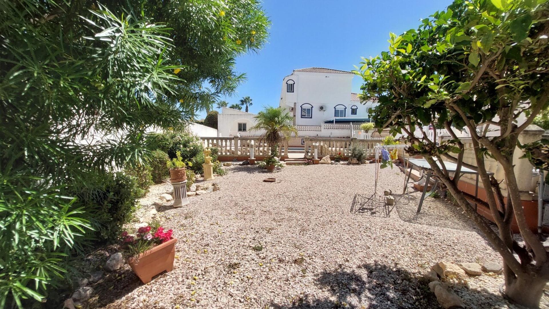 g_tuijzkbq27ym3zo72f43 Villa in Camposol, Alicante