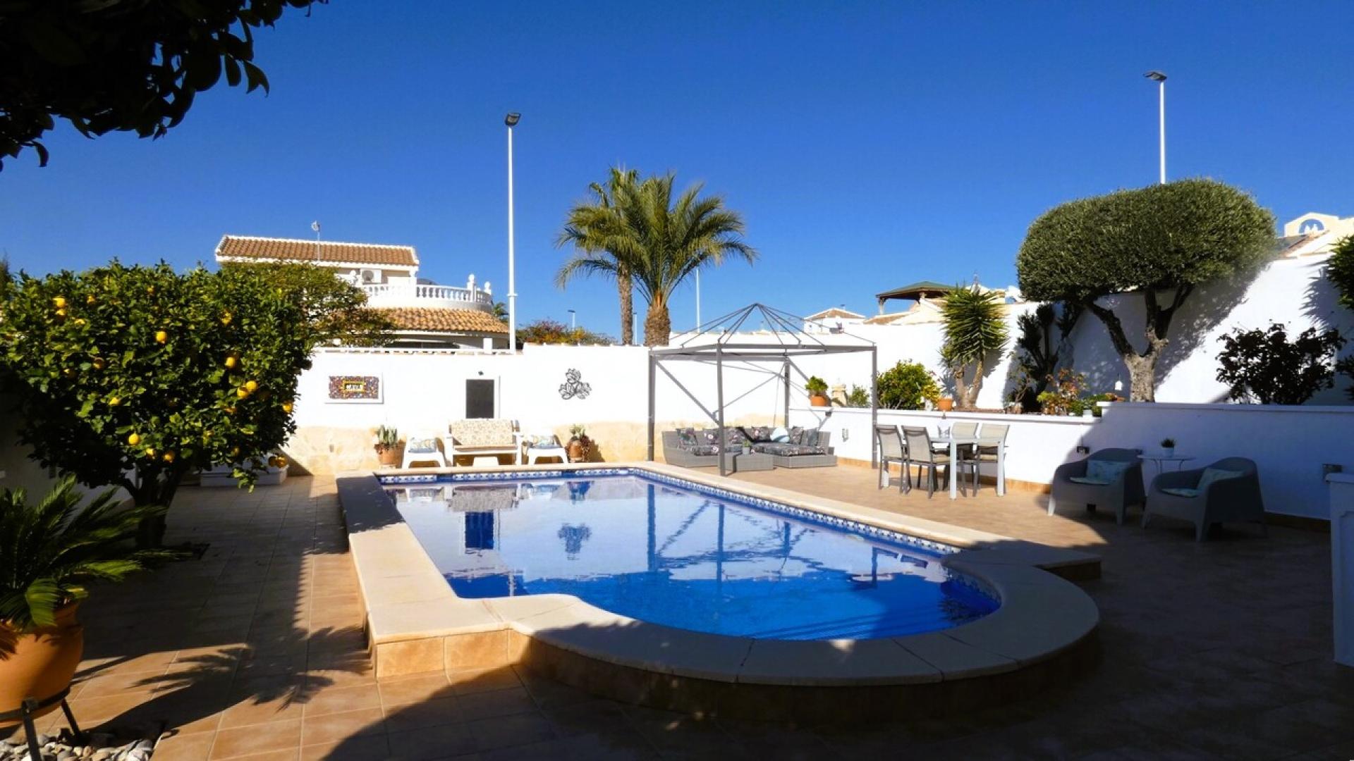 g_ztjydyf6hjfvwop34c22 Villa in Camposol, Alicante