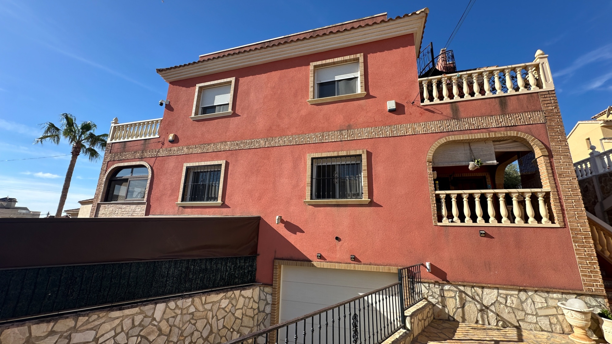 o_1jnrqbbep1gf61f0p1micokh19s3p Town House in San Miguel de Salinas, Alicante