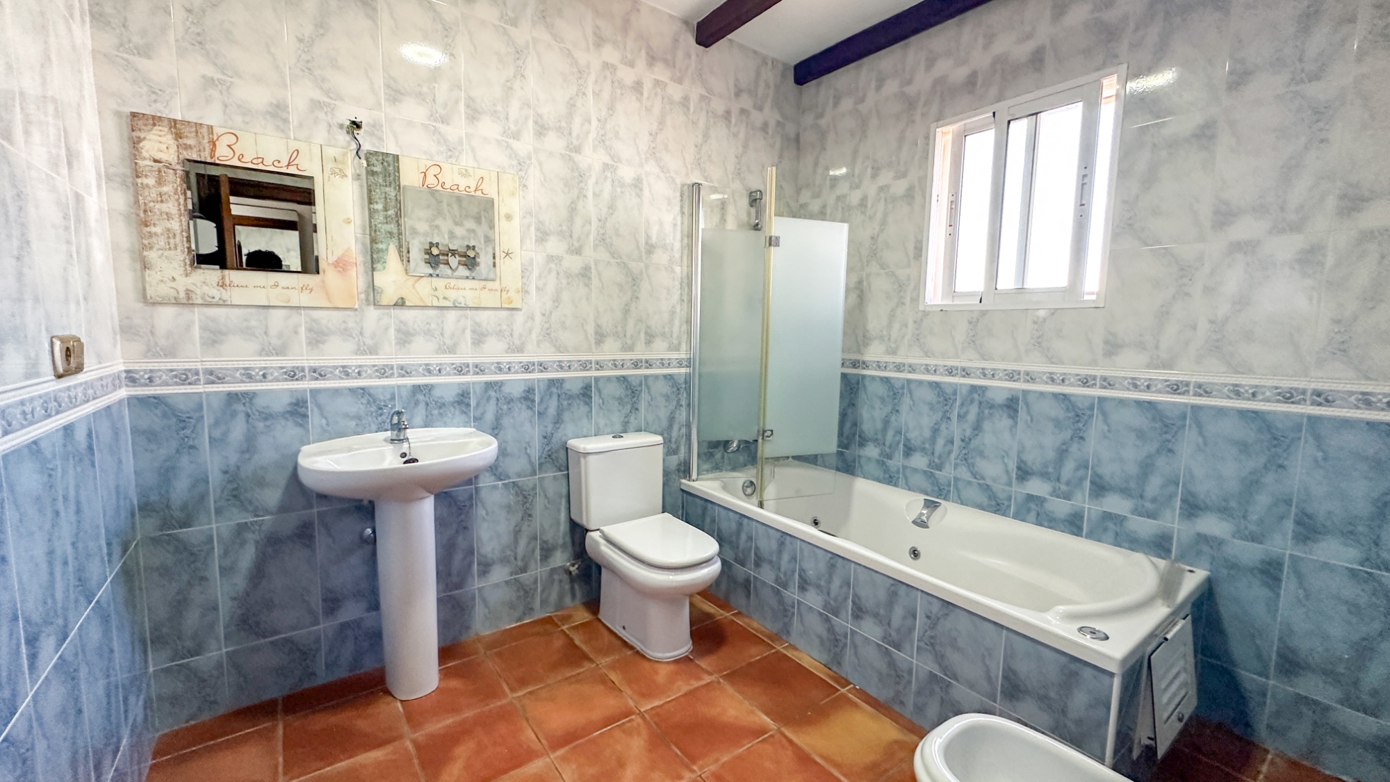 o_1jnrqbbep1pmq1g93mgb1rpt1lpd38 Town House in San Miguel de Salinas, Alicante