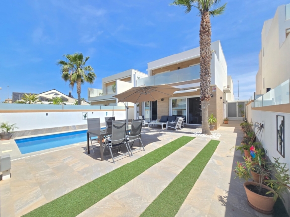 Villa for sale in Pilar de La Horadada