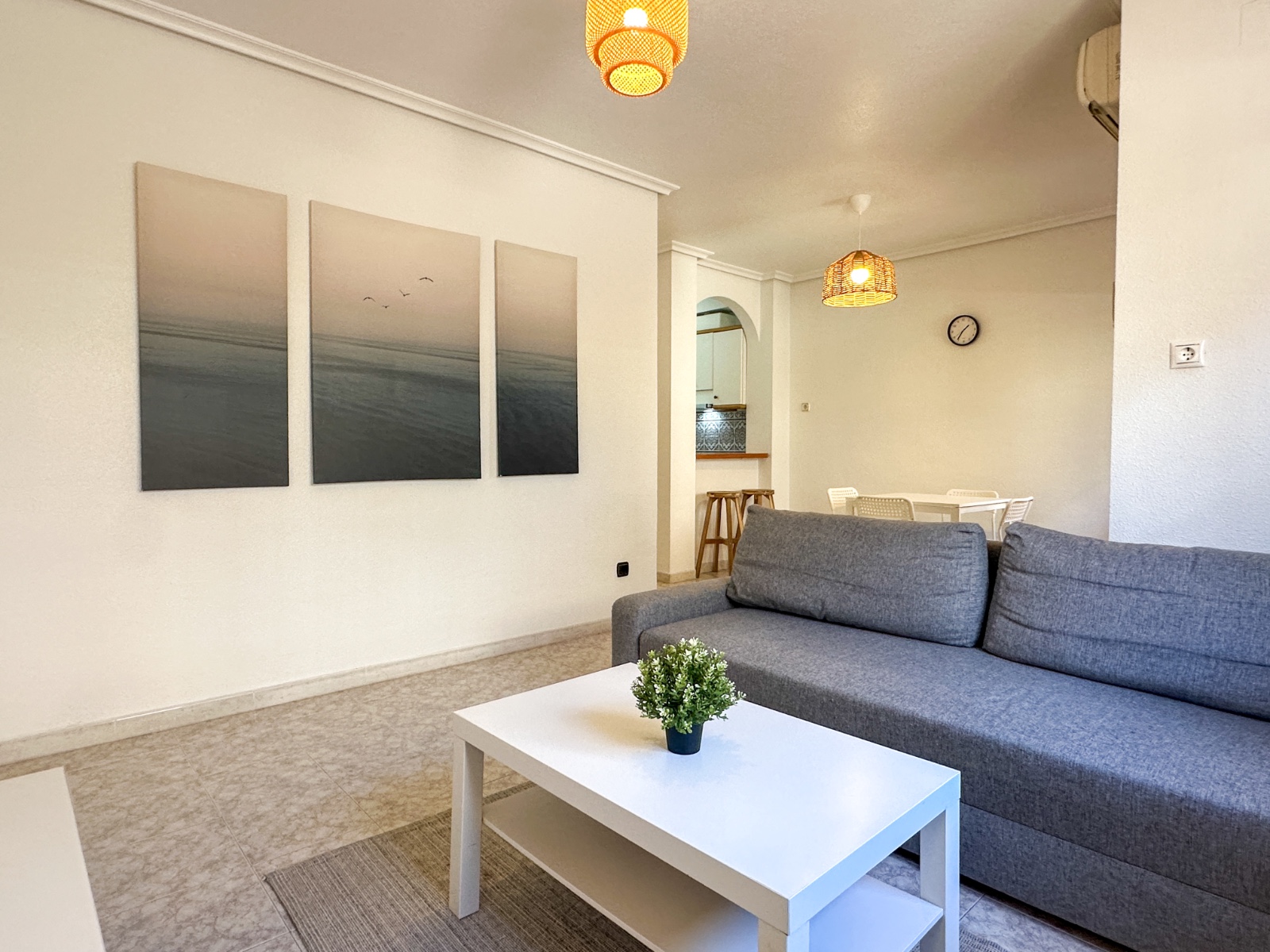 o_1jogn25rh1tca17bvo0412e372q2o Apartment in Orihuela Costa, Alicante