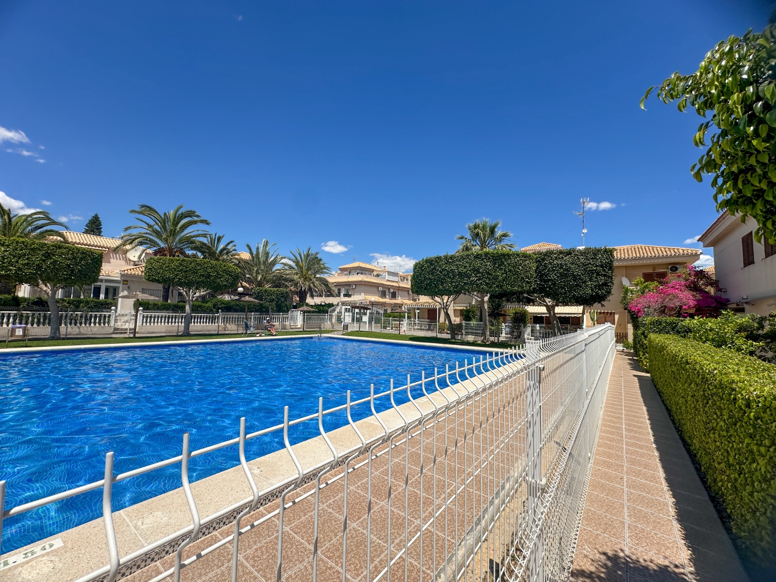 o_1jogn25rhdo716611rklavpvqo35 Apartment in Orihuela Costa, Alicante