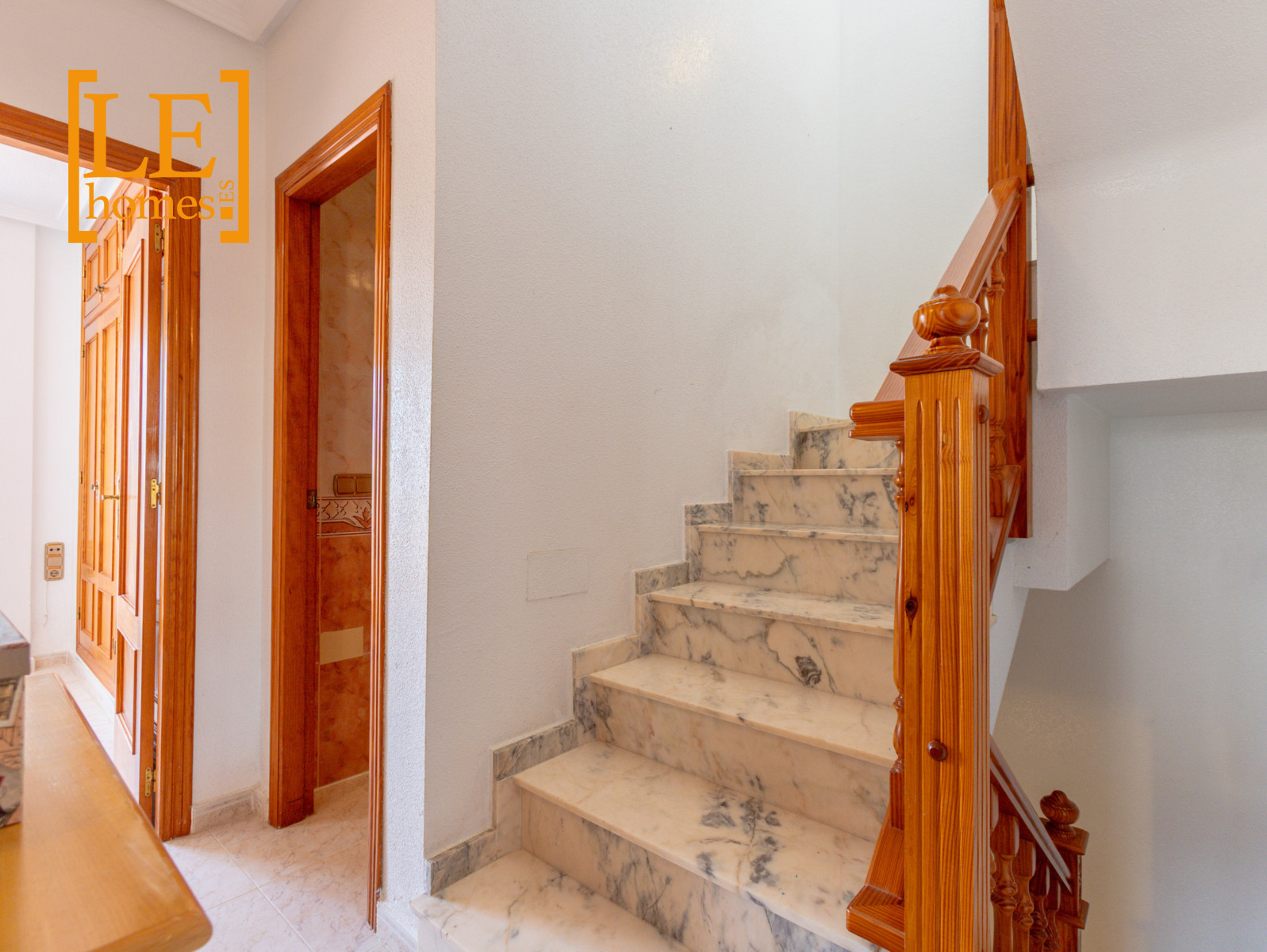 o_1jolldao4nf0t0qm35ist1efk2q Semi Detached in Orihuela Costa, Alicante